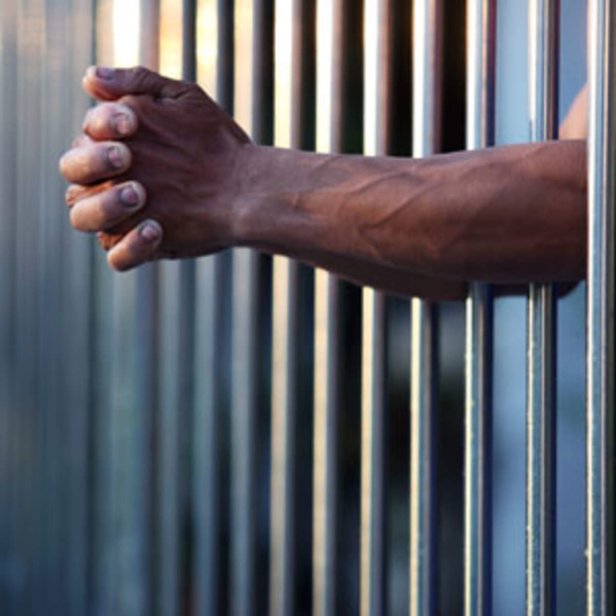State Prisons Fail to Offer Cure to 144,000 Inmates With ...